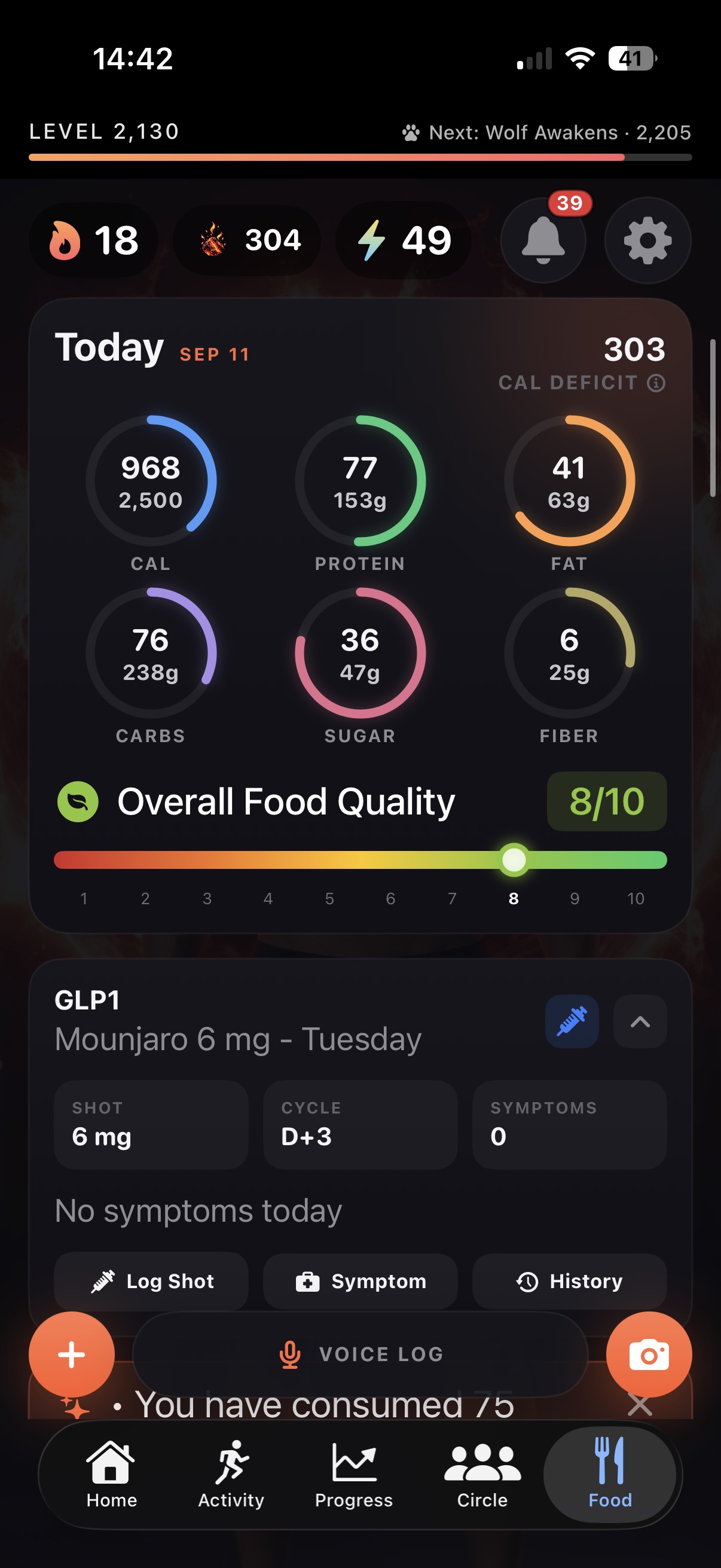 Food tab showing daily calories, protein, fat, carbs, sugar and fiber rings